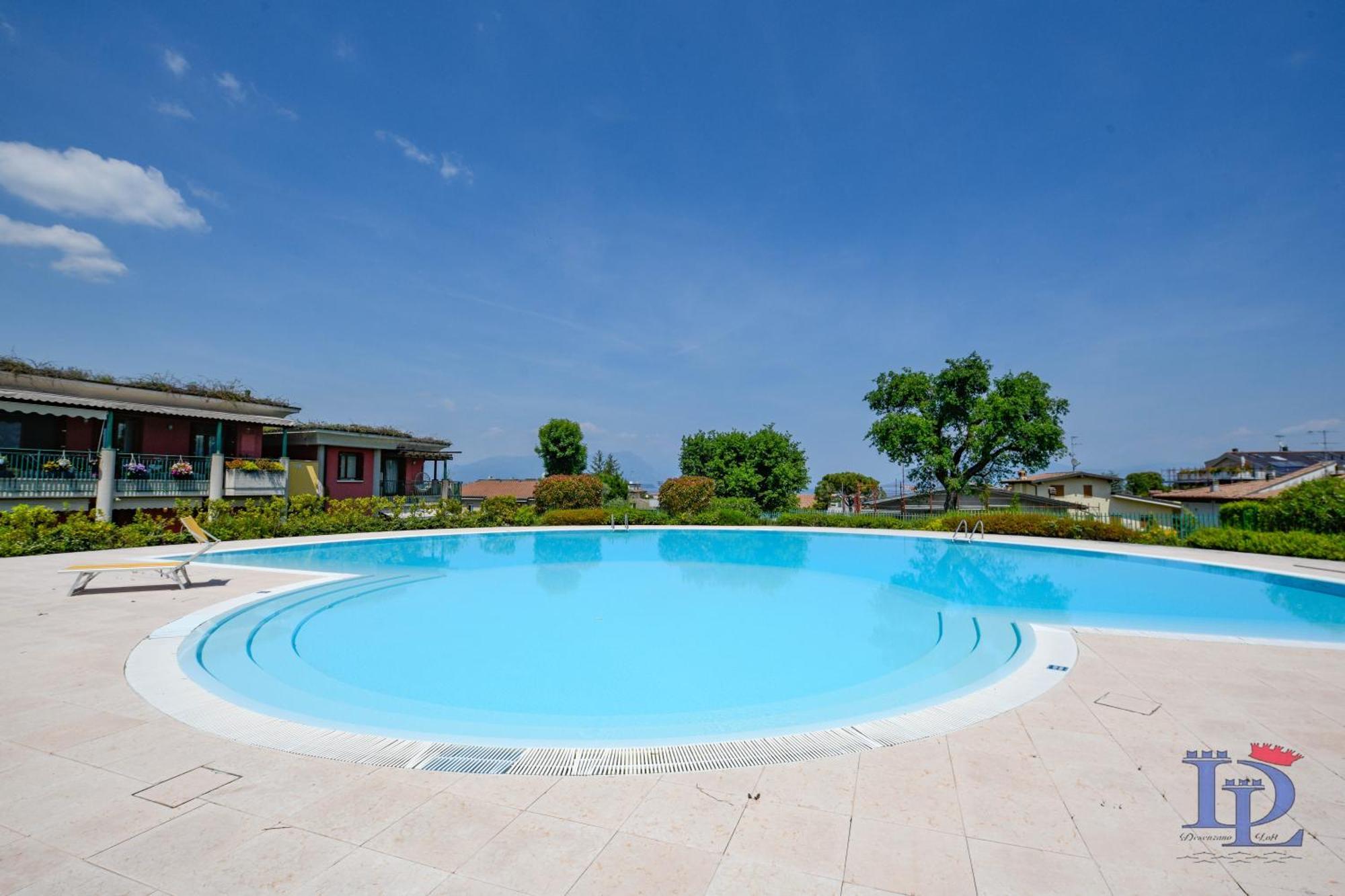 Desenzanoloft Official Partner Marriott Homes & Villas -Butterfly And 5 Pools Family Apartment Desenzano del Garda Ngoại thất bức ảnh
